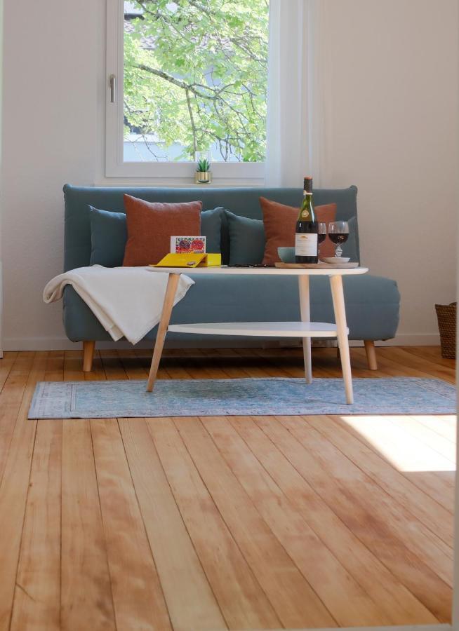Stilvolle *rebland* Balkon-netflix-parking